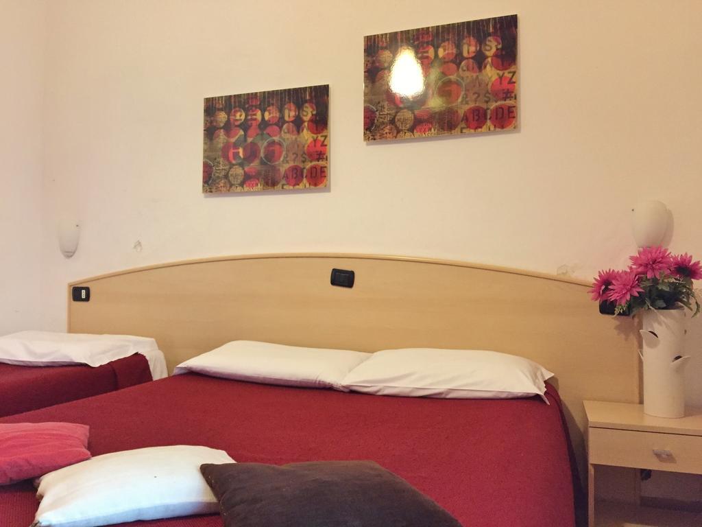 Hotel Ambra ミラノ エクステリア 写真