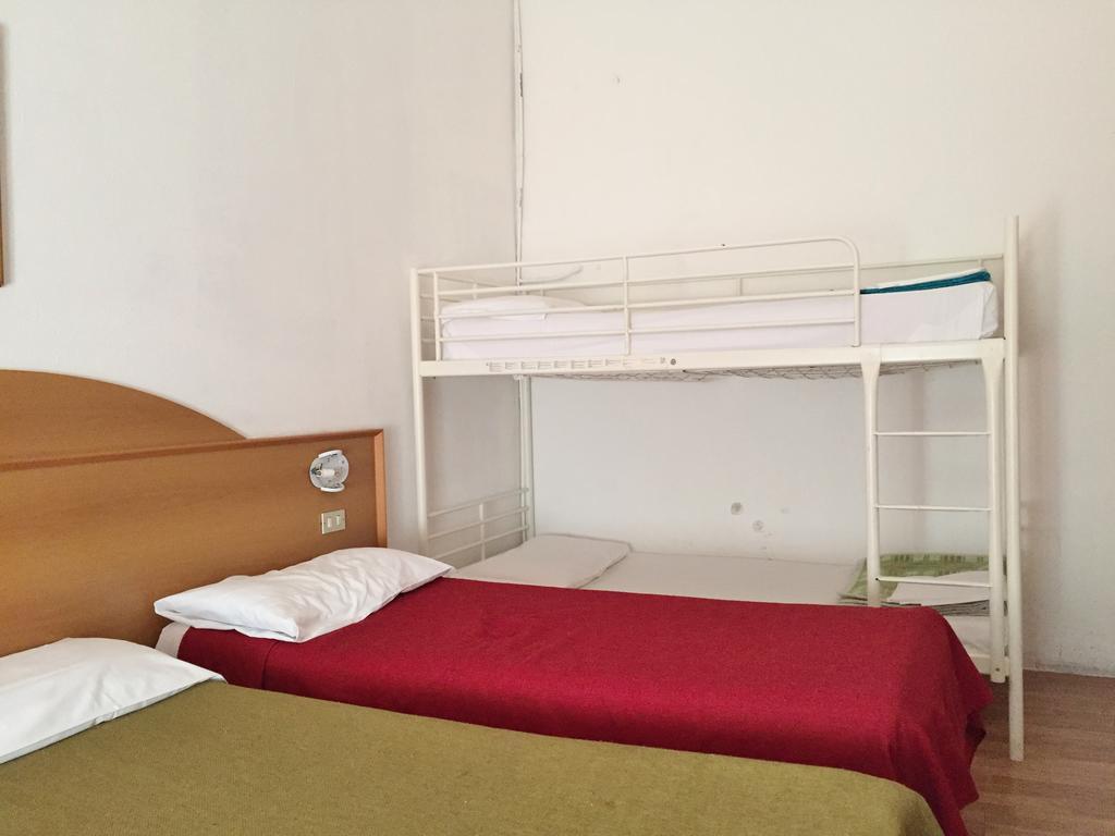 Hotel Ambra ミラノ 部屋 写真